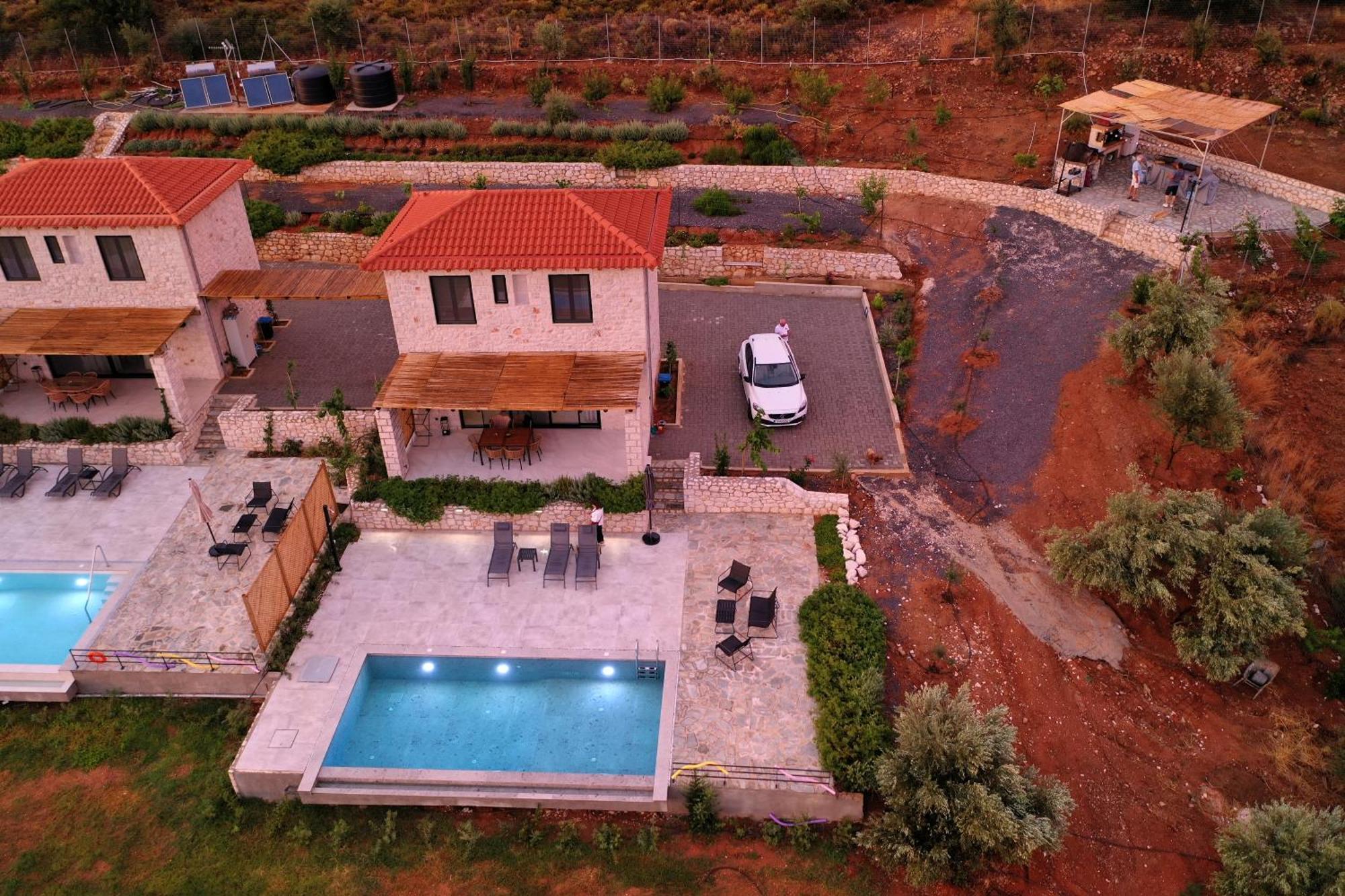 Gregory'S Farm Apartment Lefkakia Exterior photo